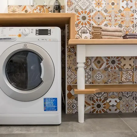 Homebound Ii - Contactless Check-in Lägenhetshotell 4*