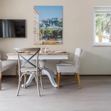 Homebound Ii - Contactless Check-in