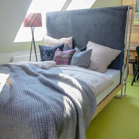 Homebound Ii - Contactless Check-in